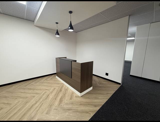 265M² OFFICE TO LET IN BRAAMFONTEIN WERF